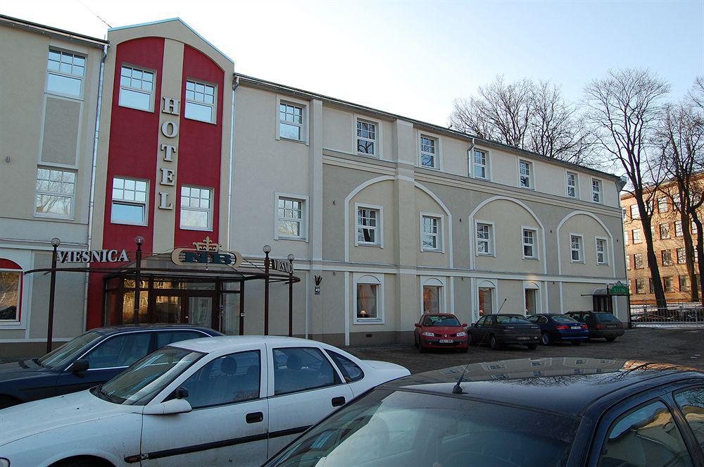 Nb Hotel With Free Parking Riga Exteriör bild