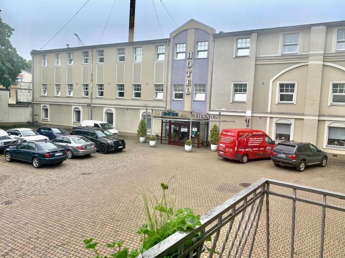 Nb Hotel With Free Parking Riga Exteriör bild